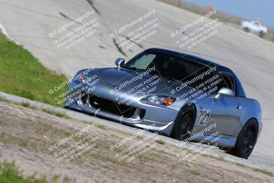 media/Apr-01-2023-Speed Ventures(Sat) [[0a098caa64]]/Purple Group/Outside Grapevine/